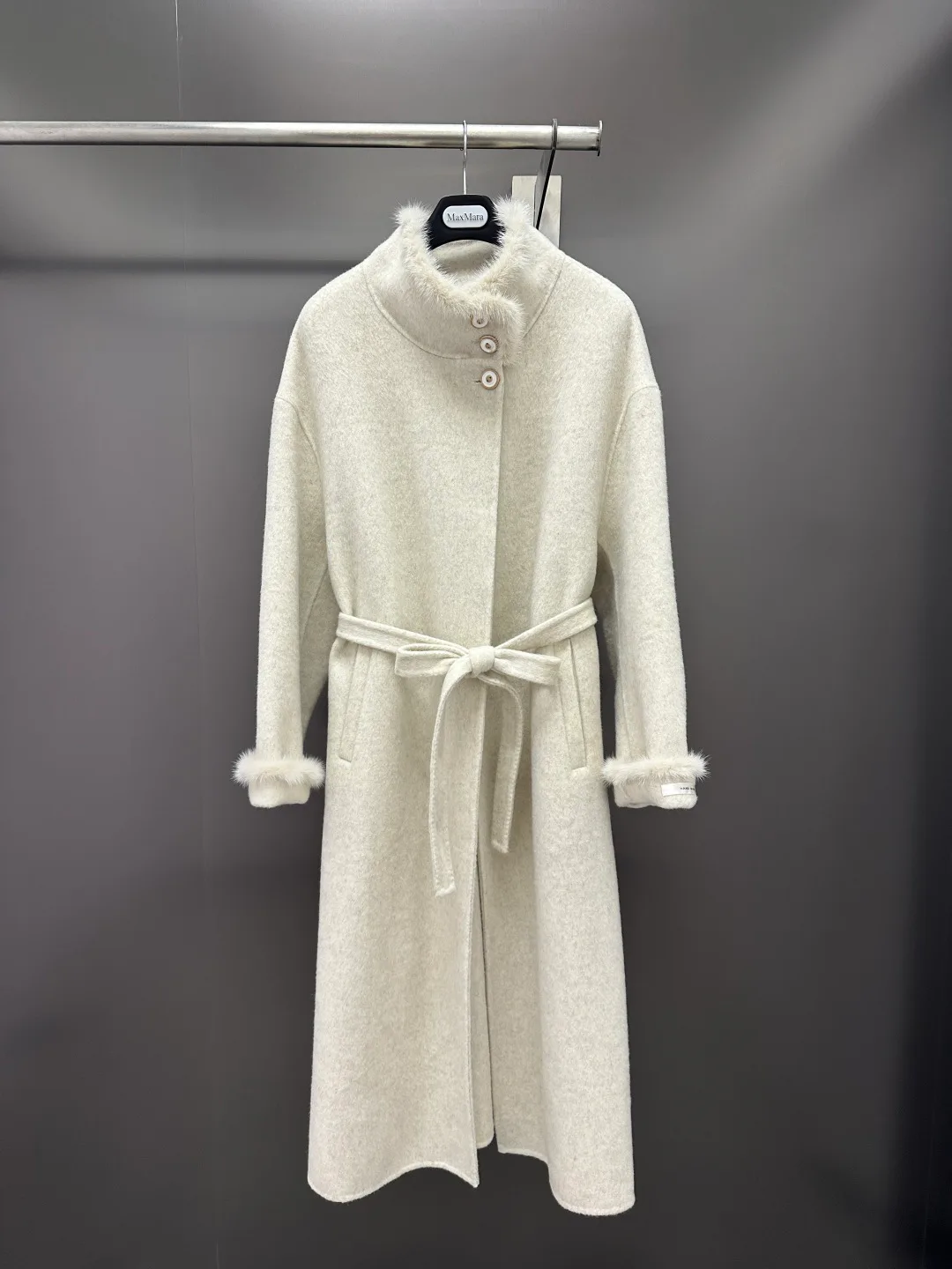 Пальто Женские Max Mara 18902650