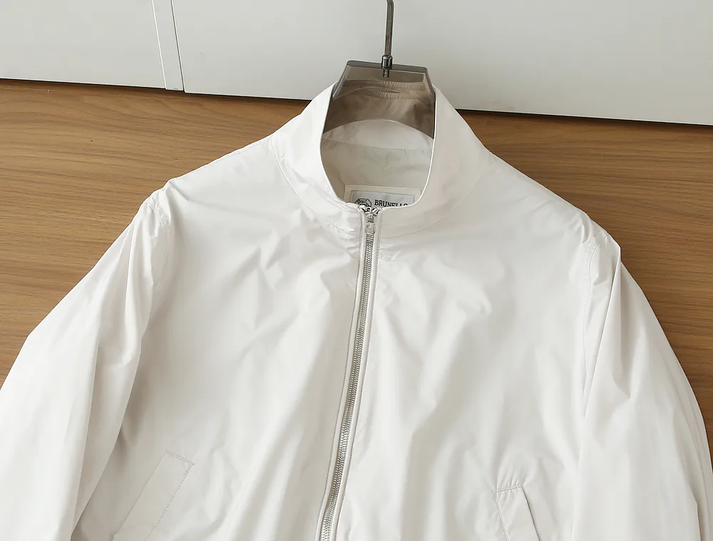 Куртки И Пуховики Мужские Brunello Cucinelli 9949728