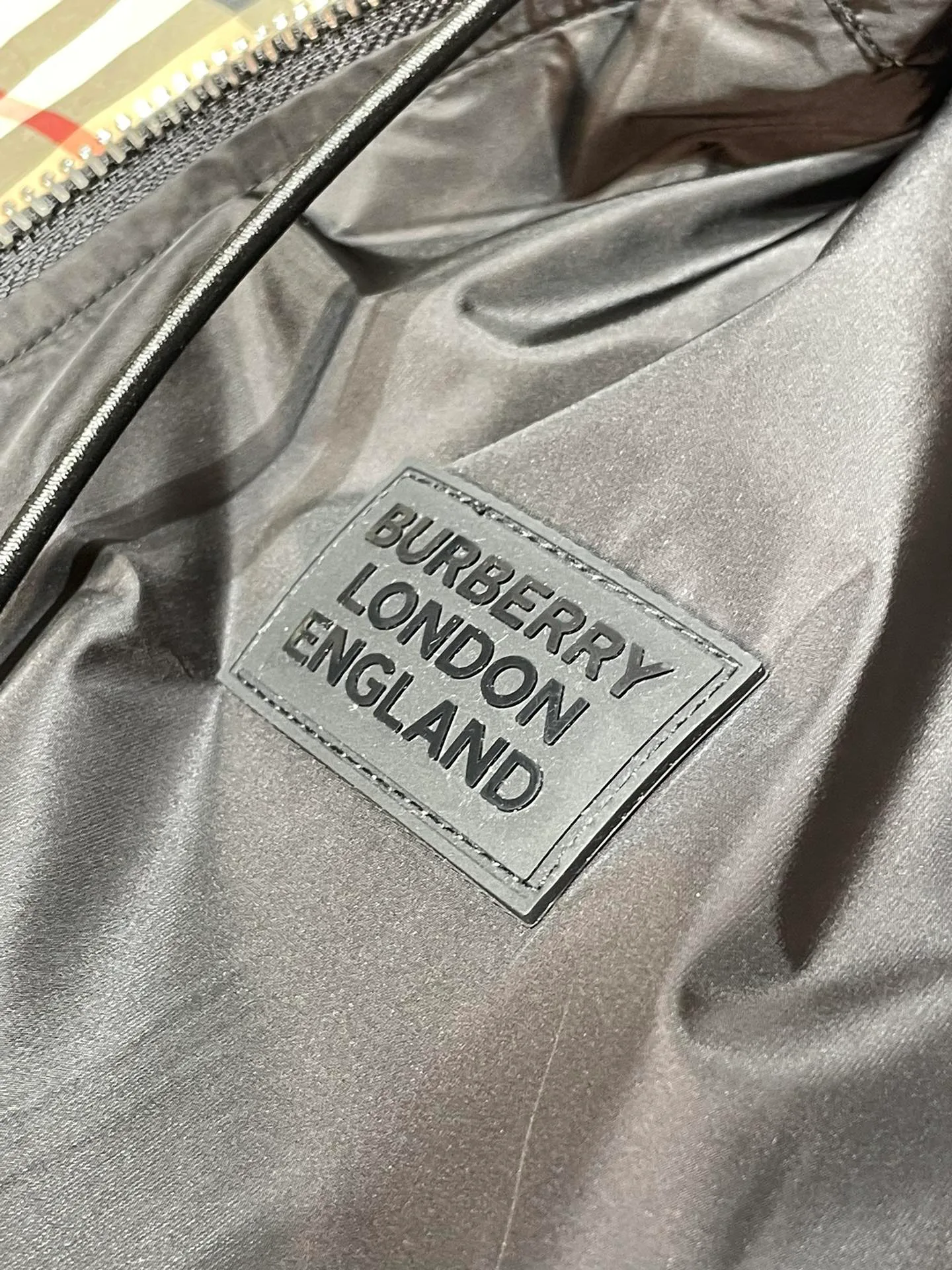 Куртки И Пуховики Женские Burberry 1260189
