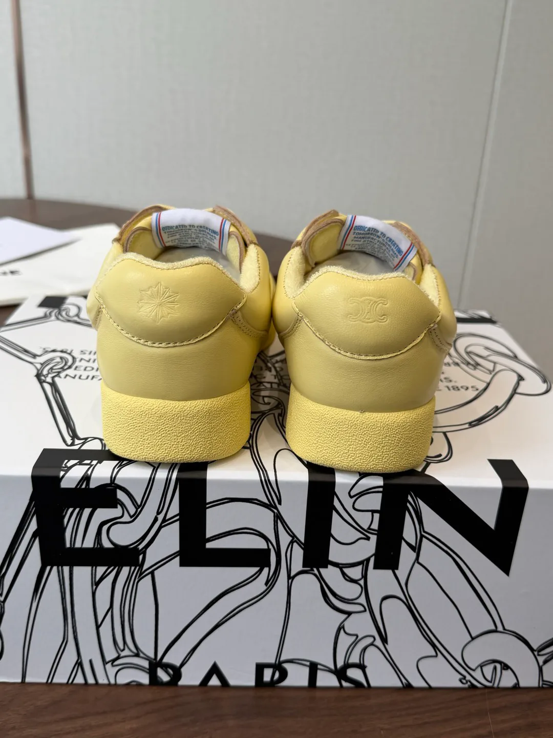 Кроссовки Женские Celine 18796152