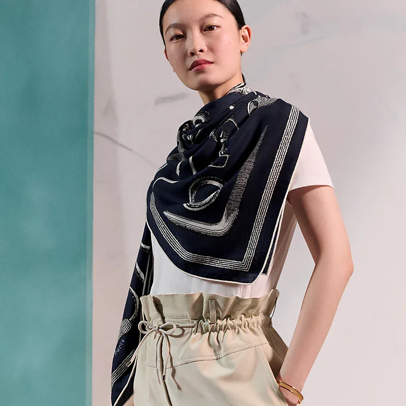 Шарфы Hermes 73082