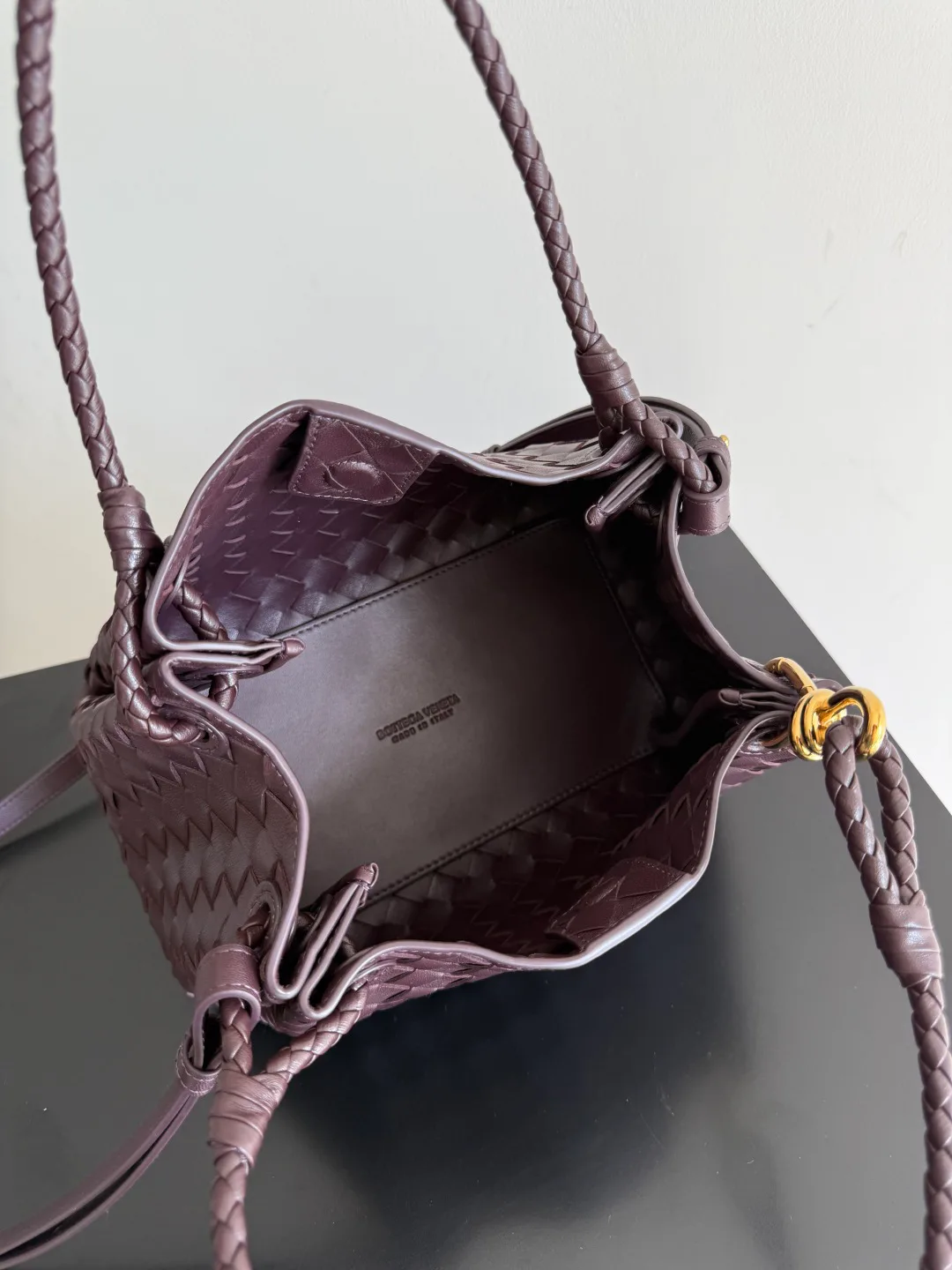 Классические Сумки Женские Bottega Veneta 9860478