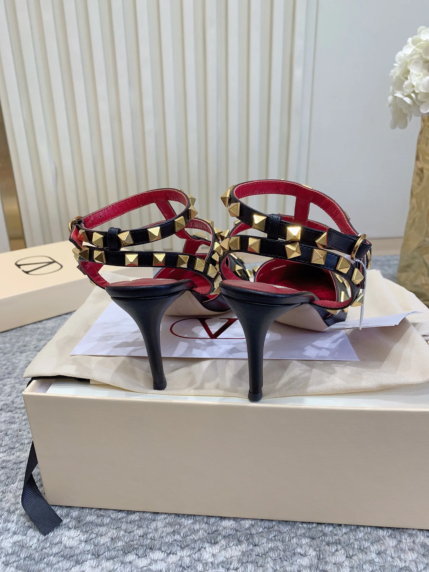 Босоножки Женские Valentino 819660