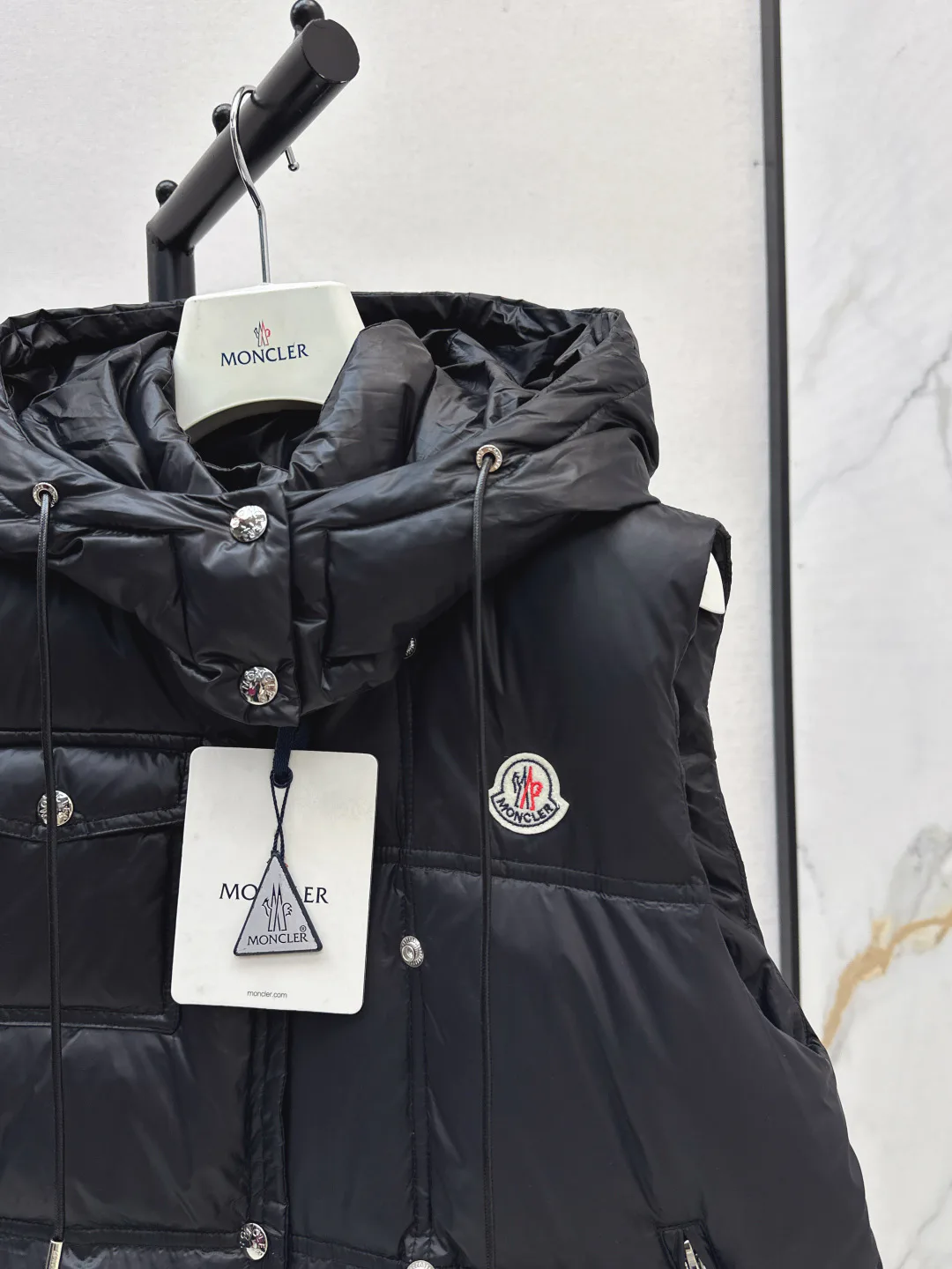 Жилеты Женские Moncler 812978