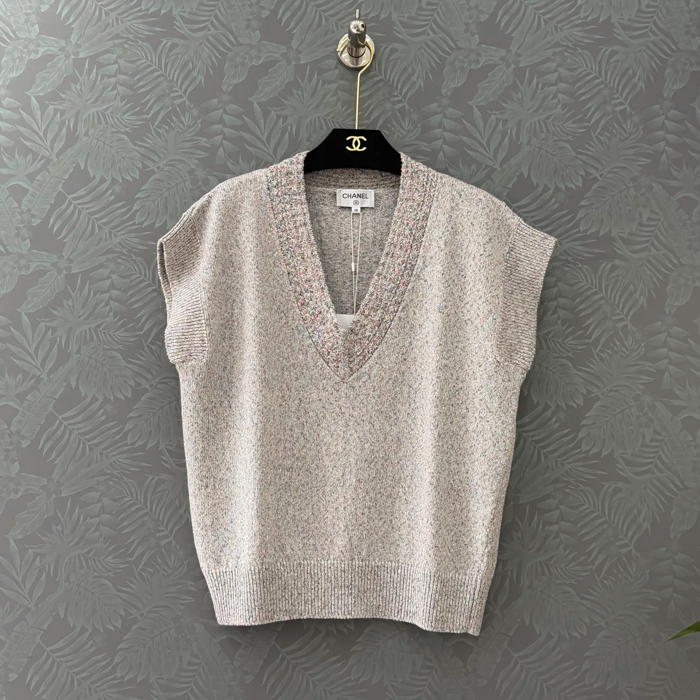 Жилеты Женские Chanel 11697159