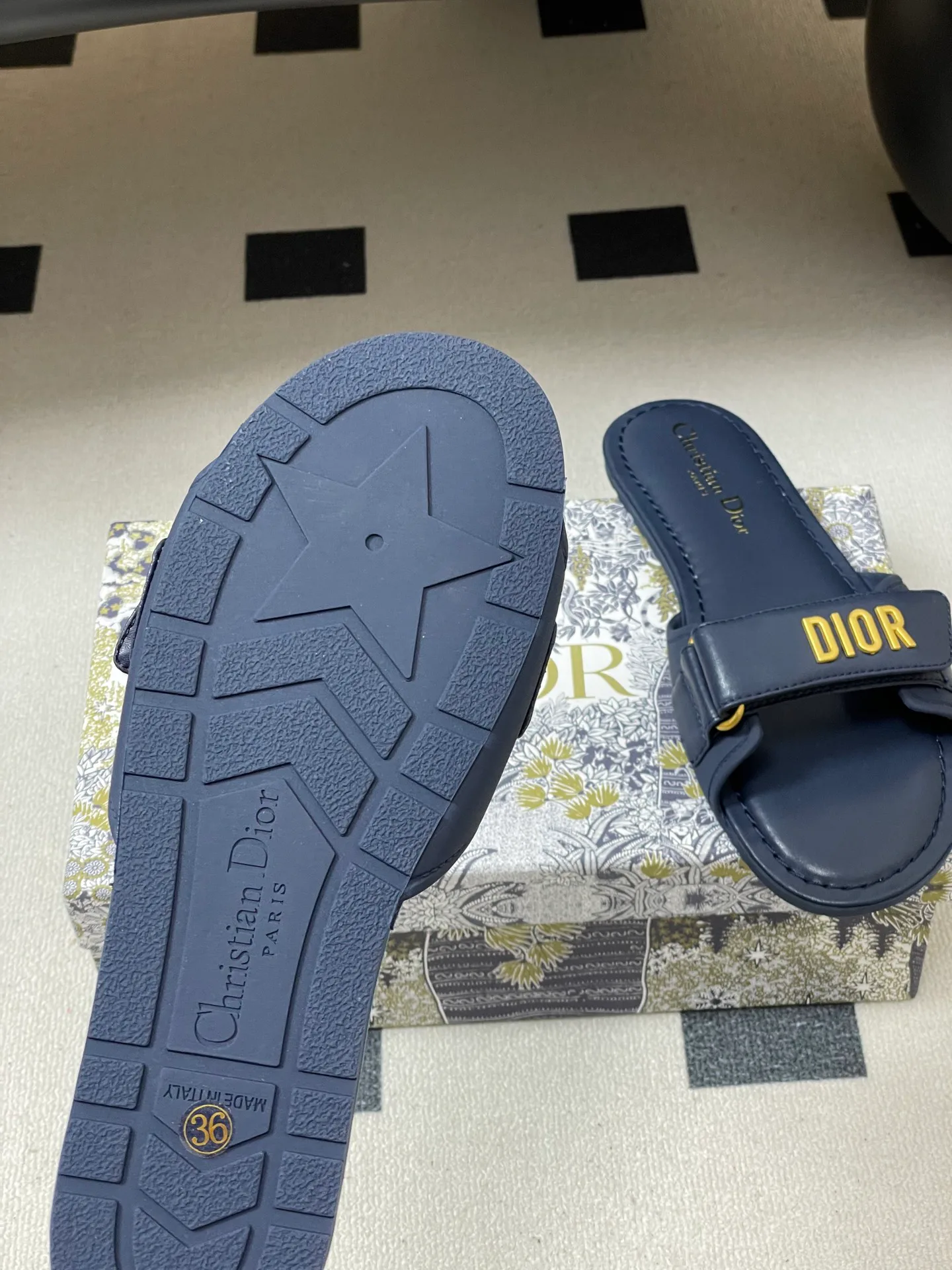 Шлепанцы Женские Christian Dior 1677123