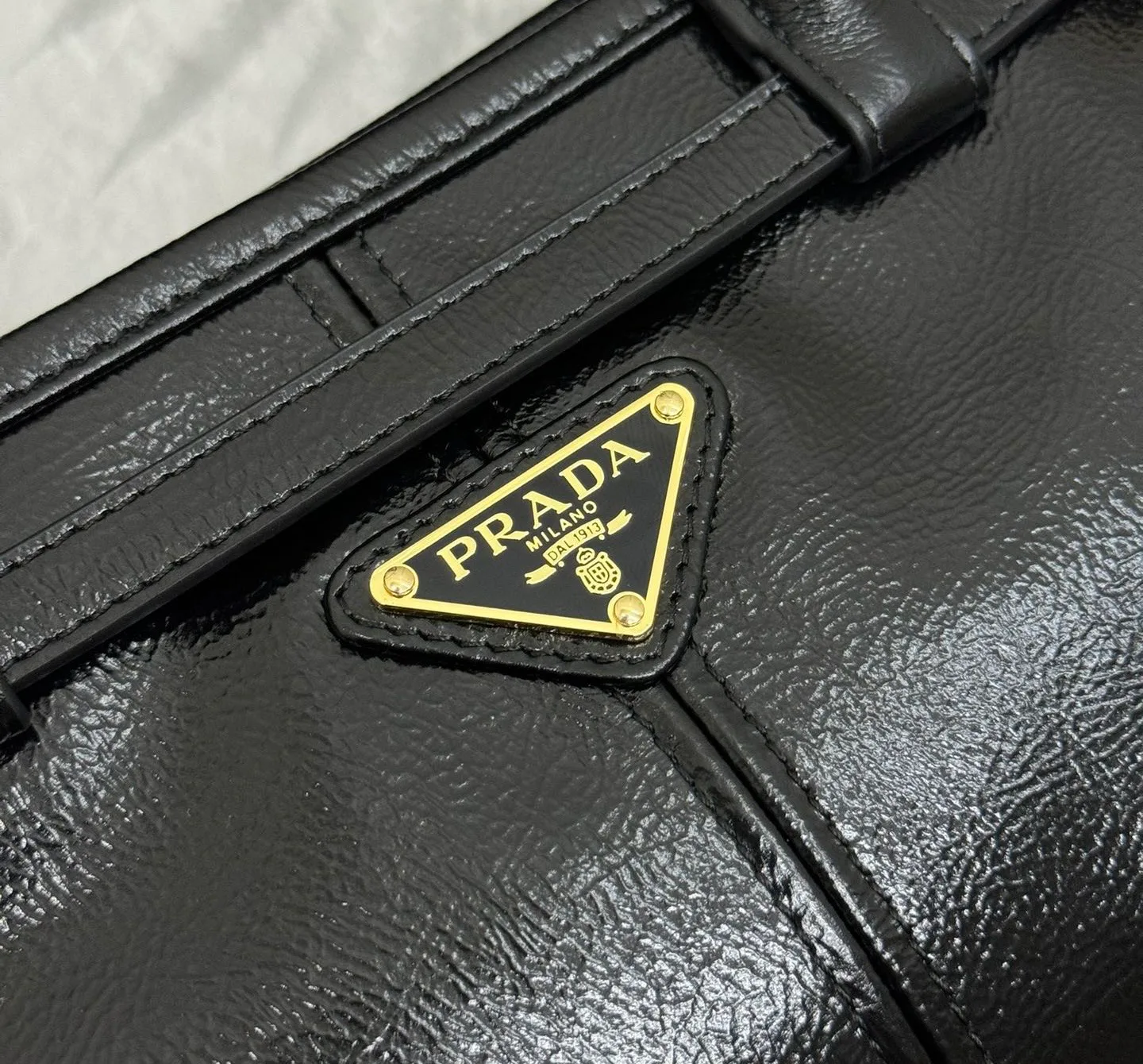 Классические Сумки Женские Prada 11462522