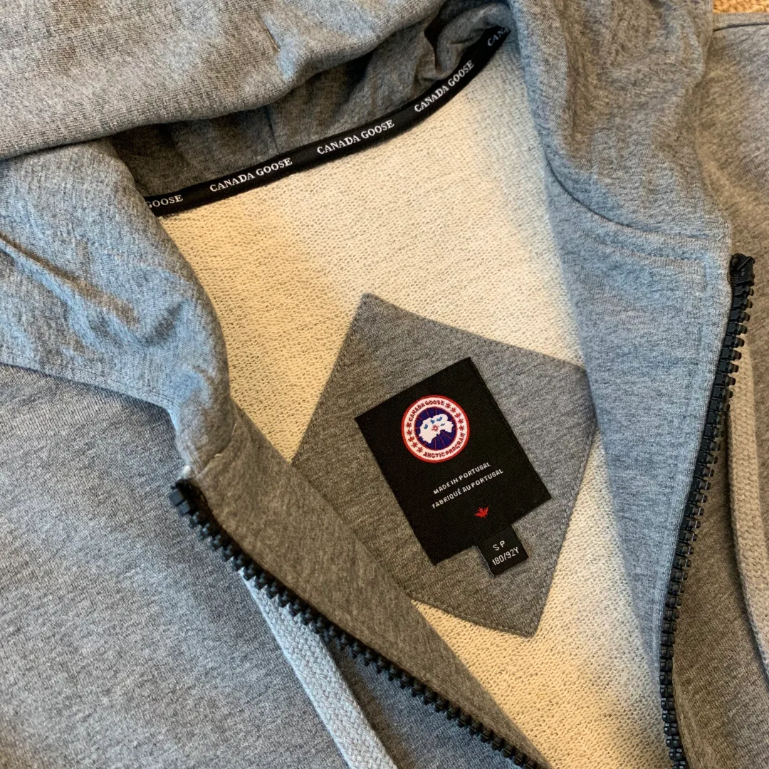 Свитшоты И Худи Женские Canada Goose 18247511