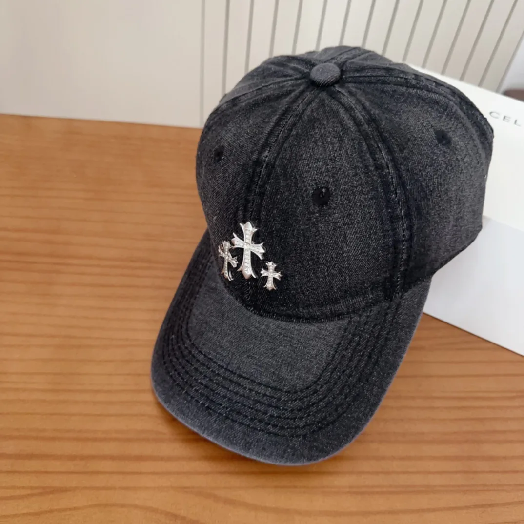 Головные Уборы Chrome Hearts 49897