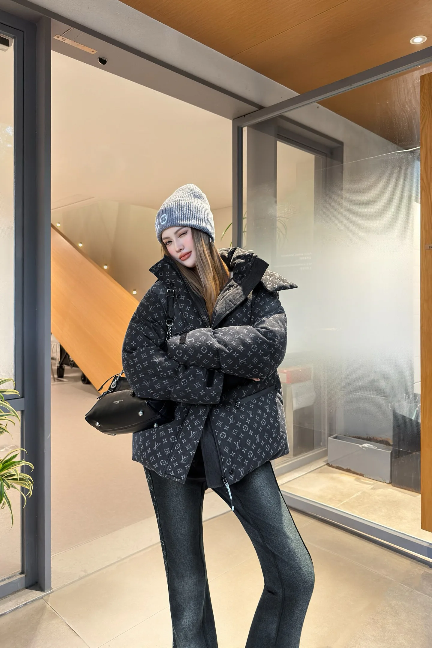 Брюки Женские Louis Vuitton 2245889