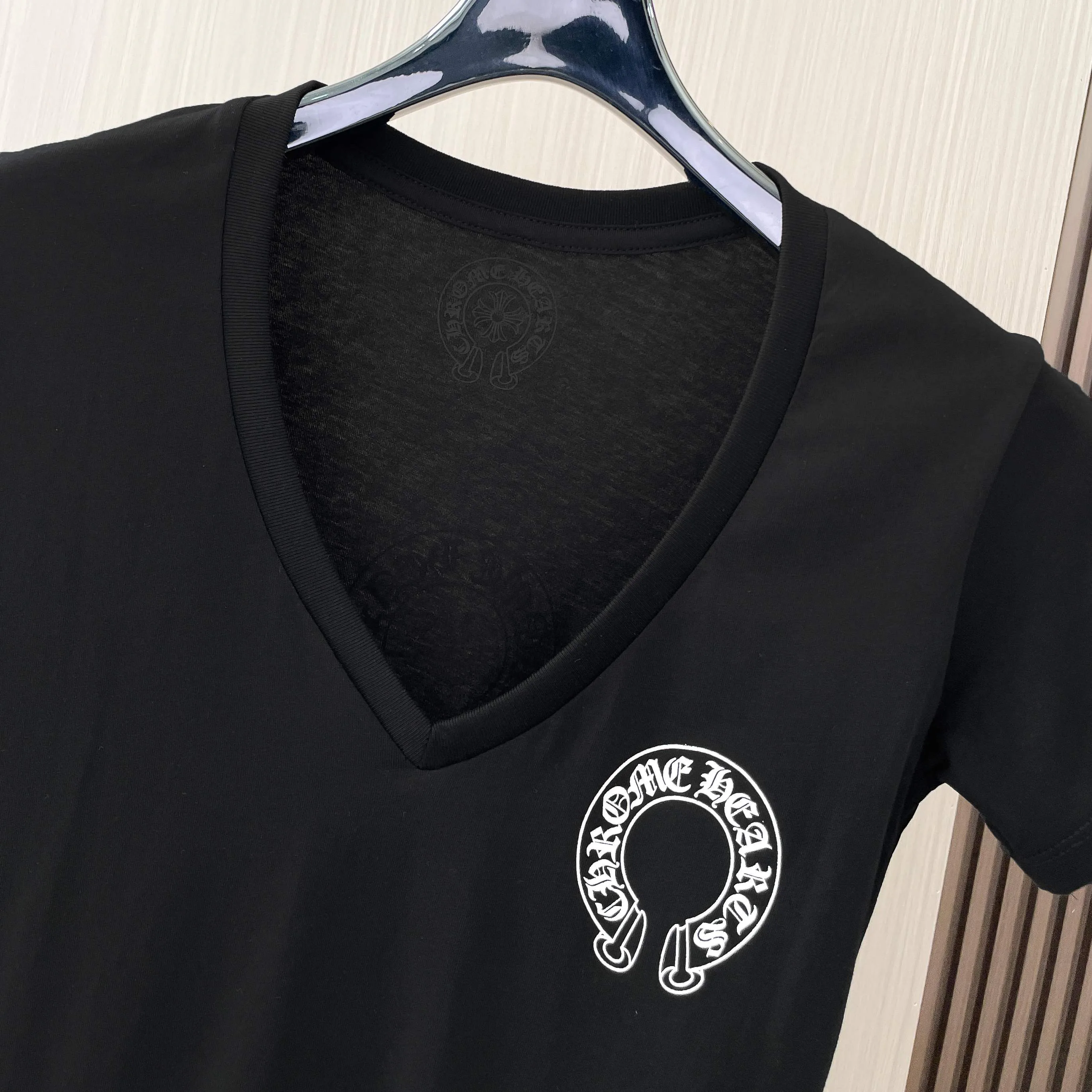 Футболки Женские Chrome Hearts 13425715