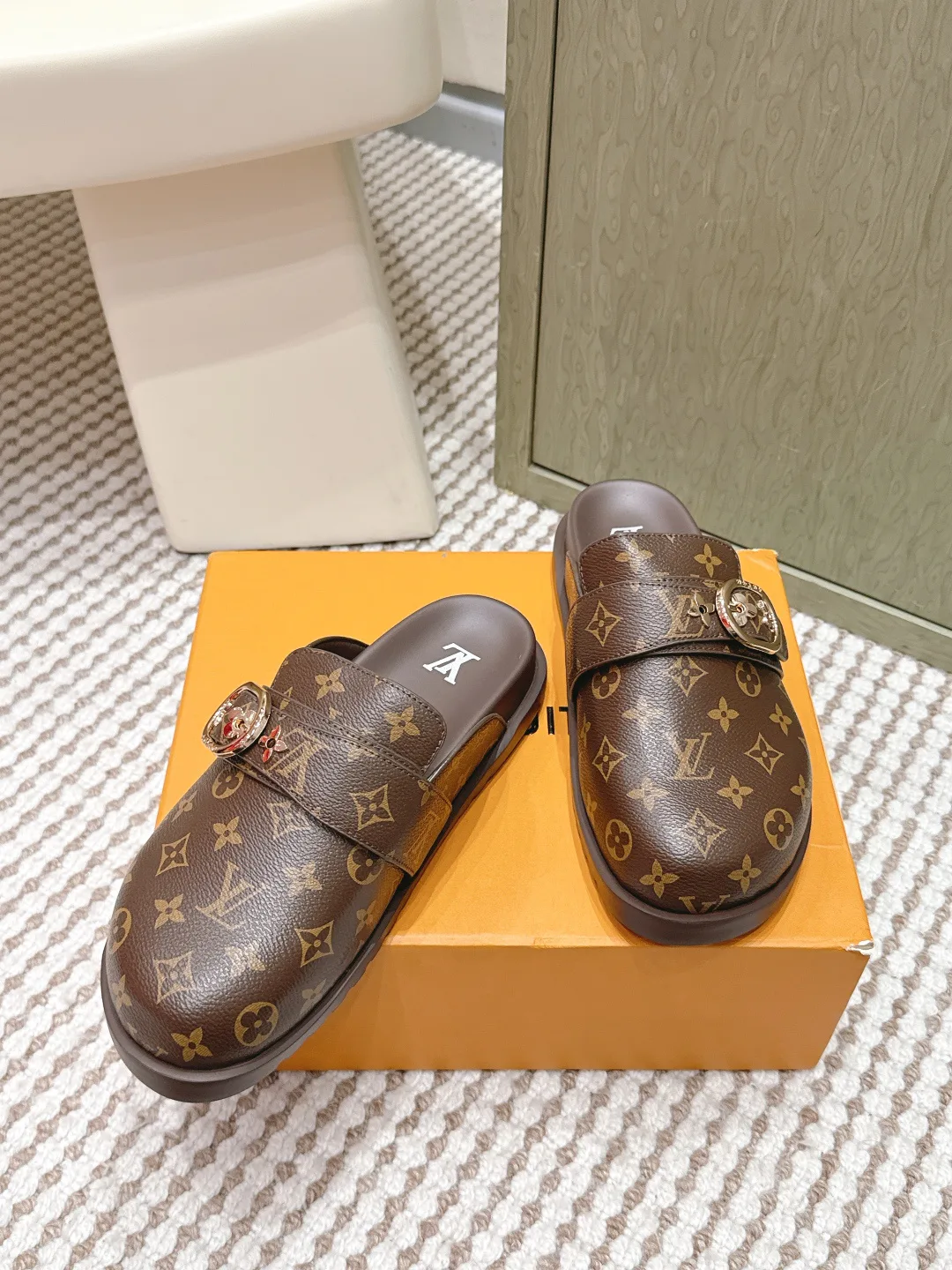 Мюли И Сабо Мужские Louis Vuitton 488322
