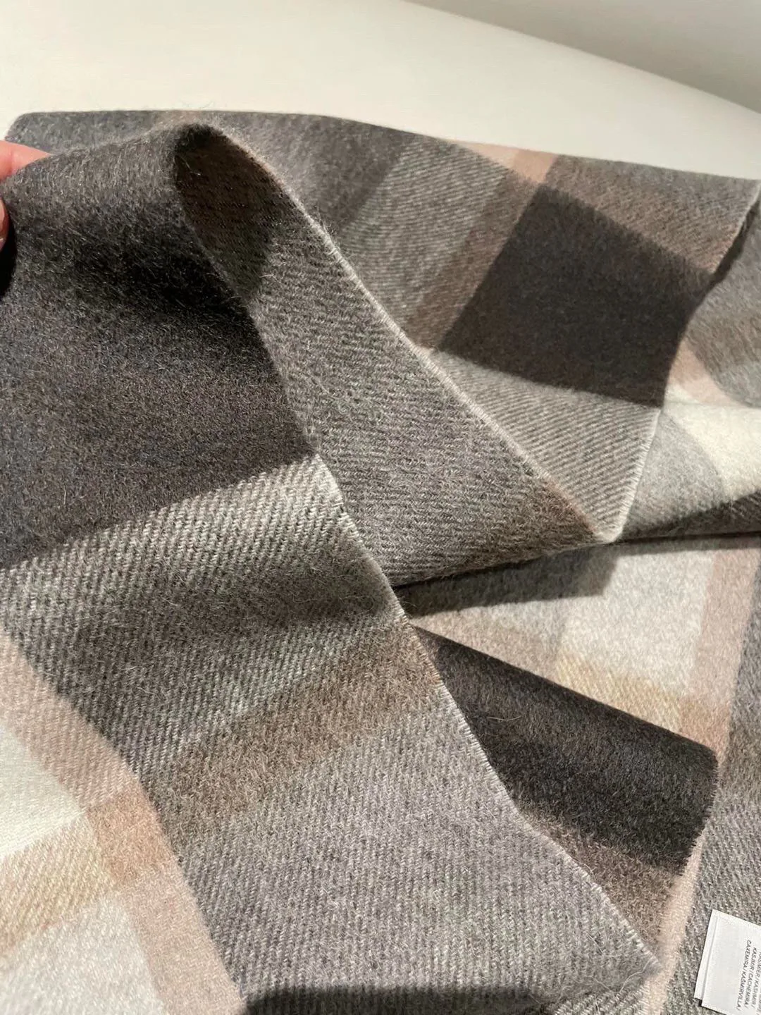 Шарфы Burberry 832141