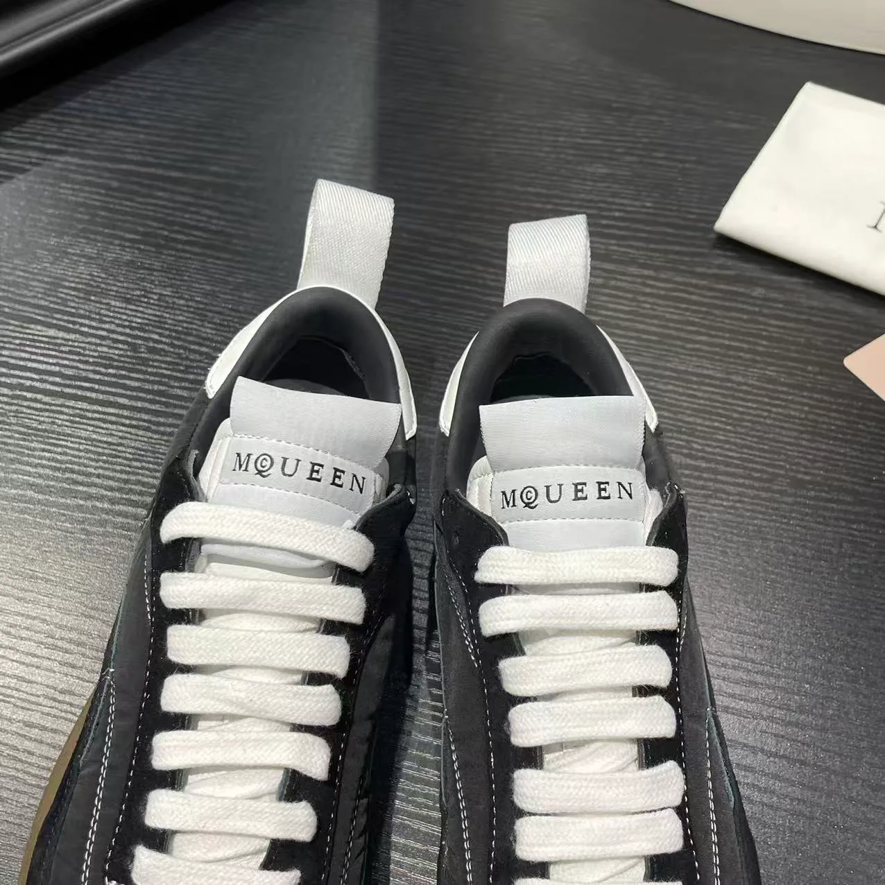 Кроссовки Женские Alexander Mcqueen 13080095