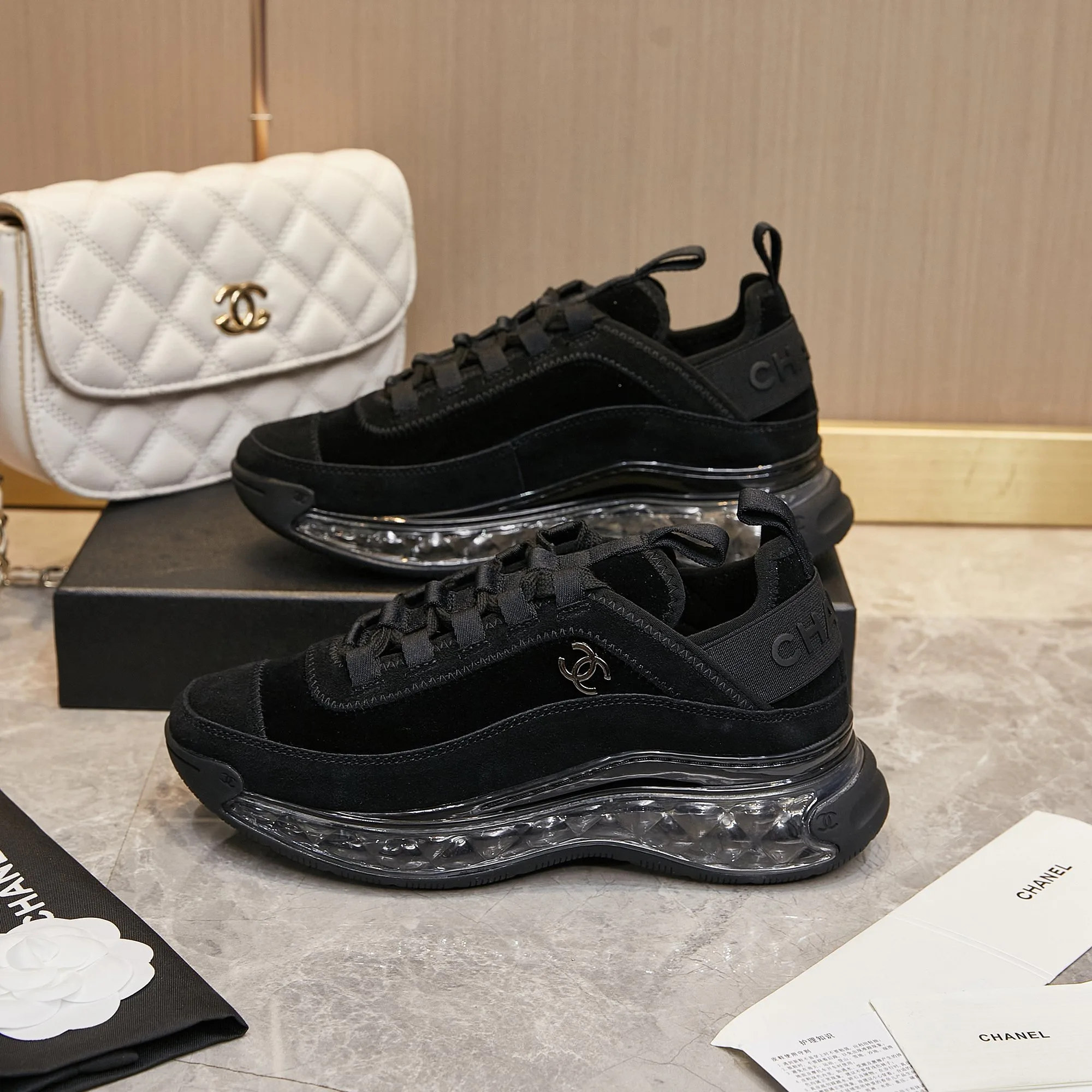 Кроссовки Женские Chanel 11025422