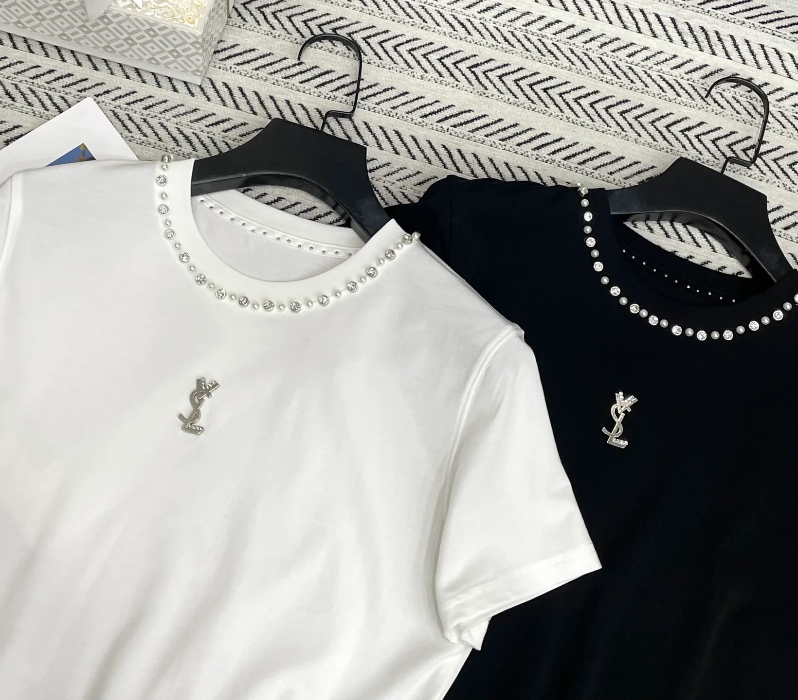 Футболки Женские Saint Laurent 11639721