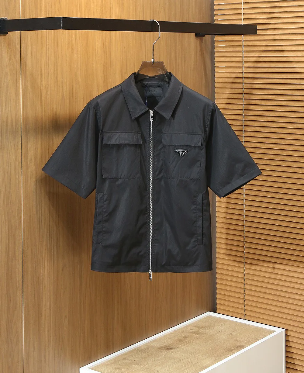 Куртки И Пуховики Мужские Prada 12713491