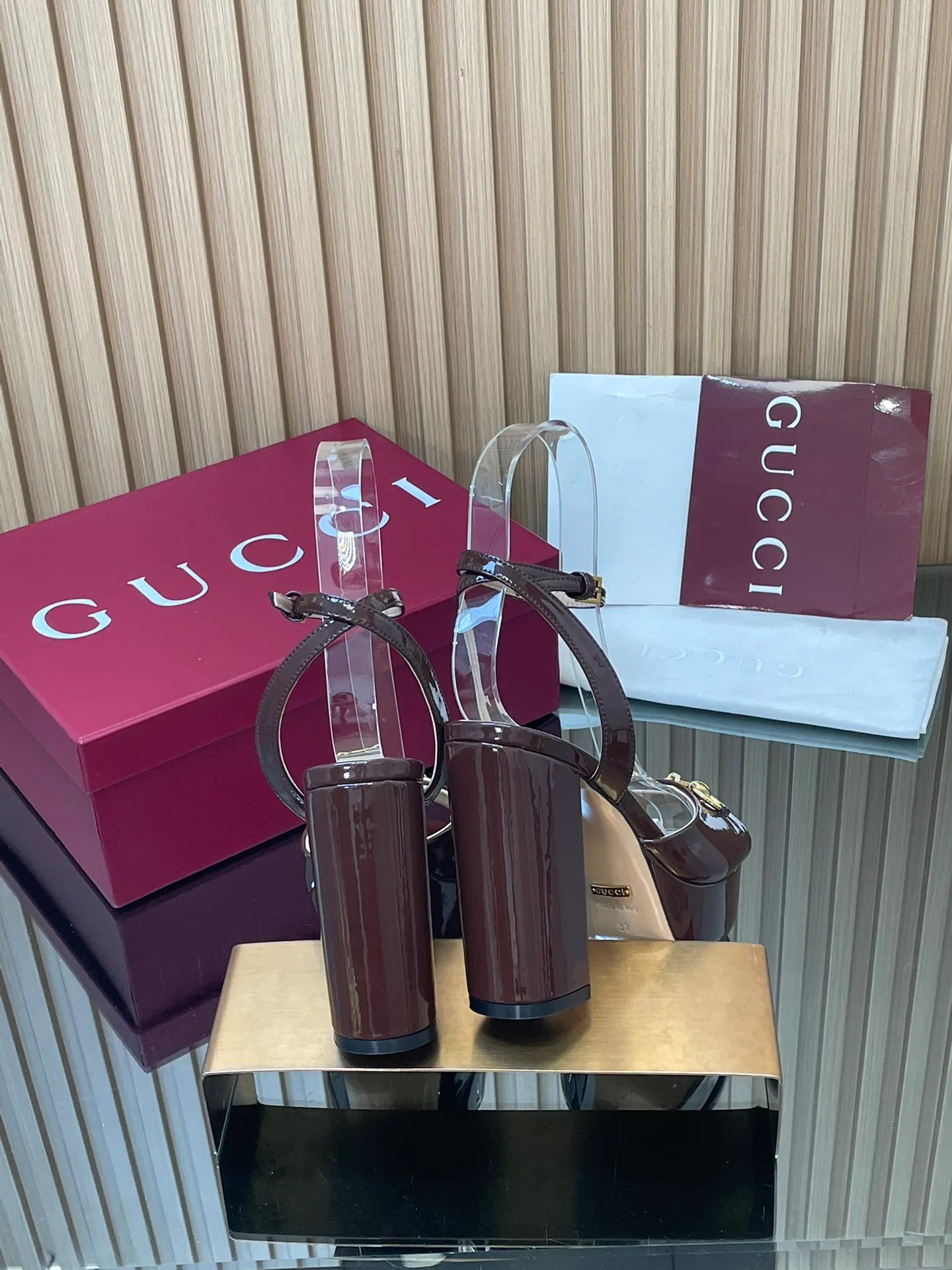 Босоножки Женские Gucci 876011