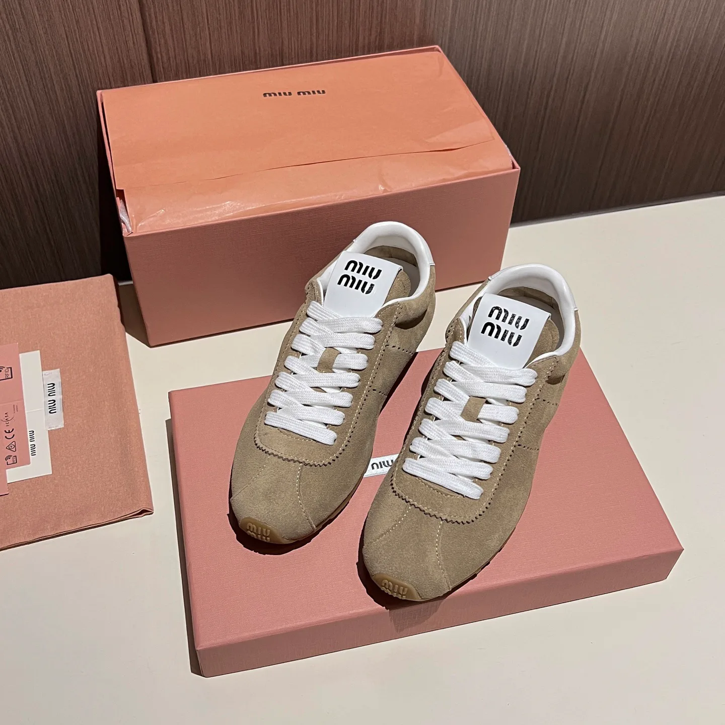Кроссовки Женские Miu Miu 4313121