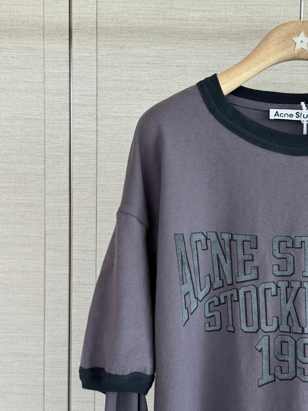Футболки Женские Acne Studios 17469638