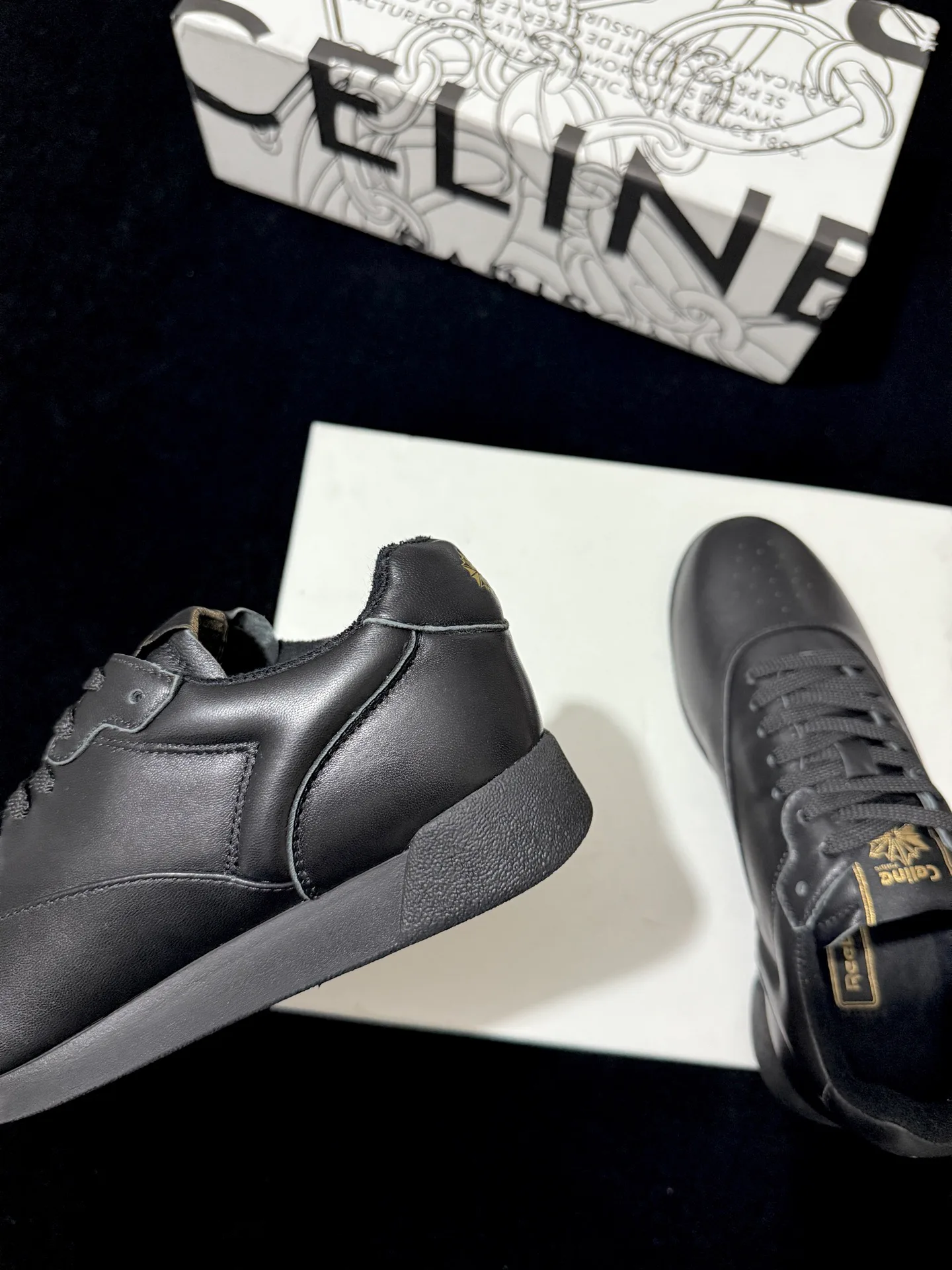 Кроссовки Женские Celine 18836669