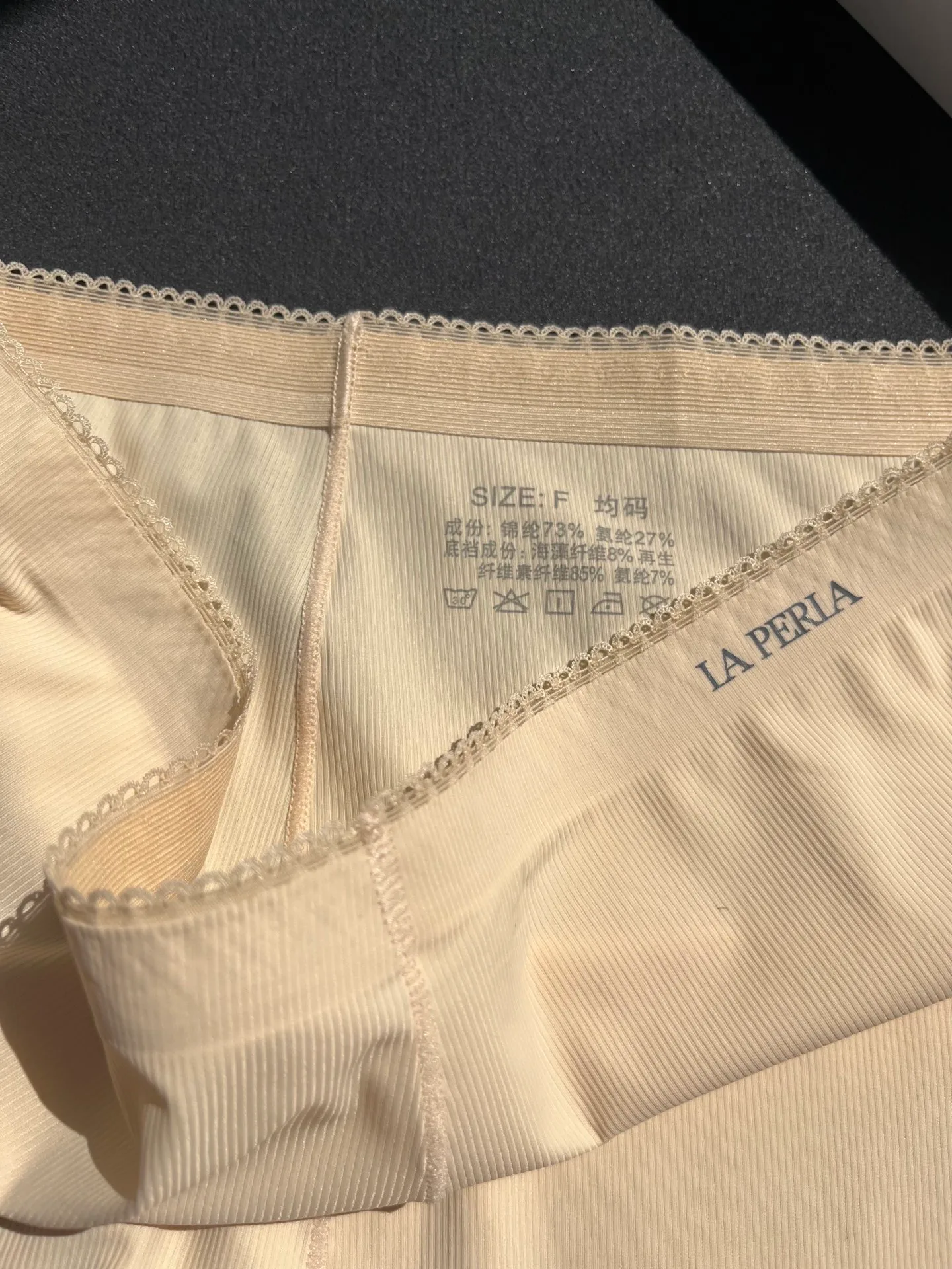 Шорты Женские Loro Piana 33821