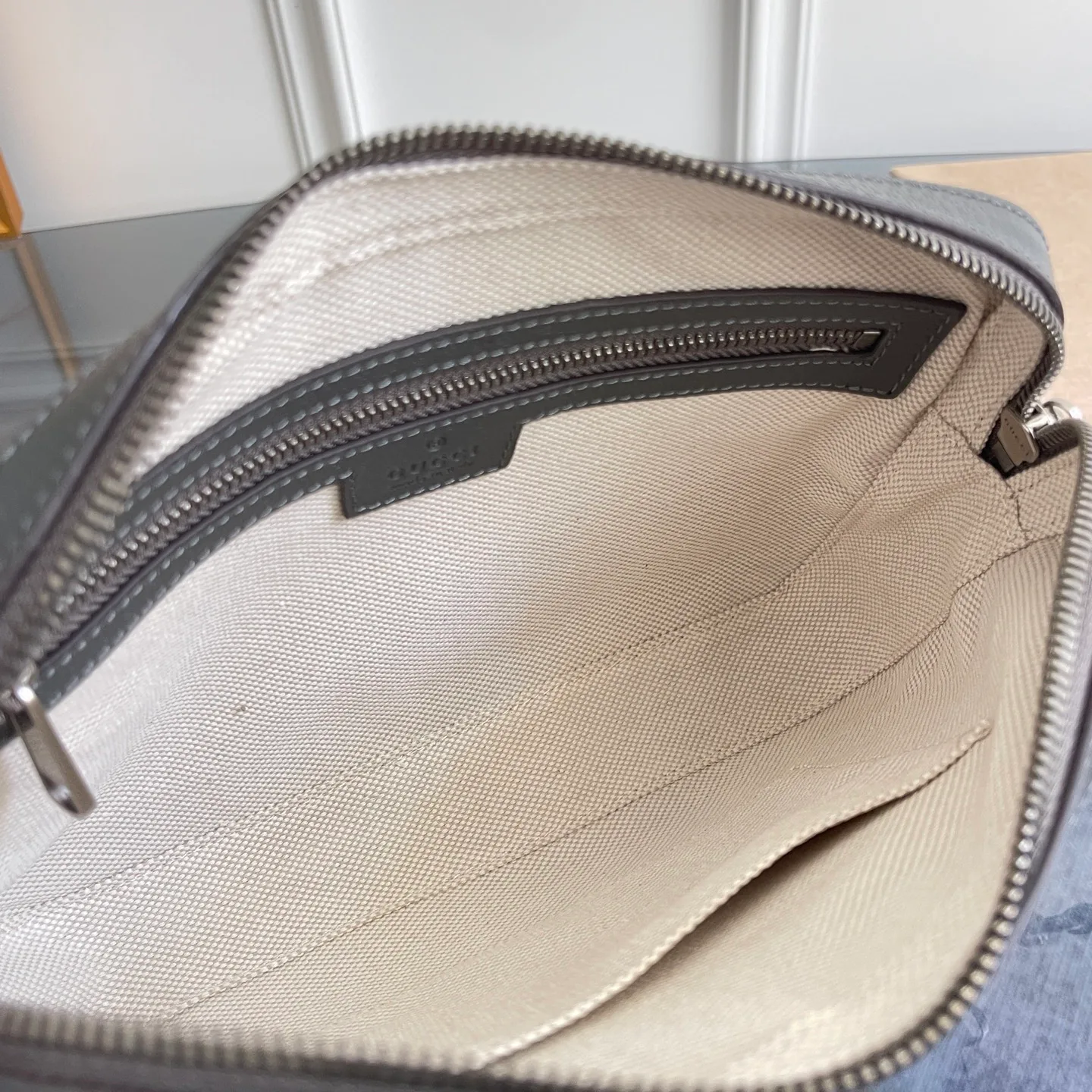 Классические Сумки Женские Gucci 13558937