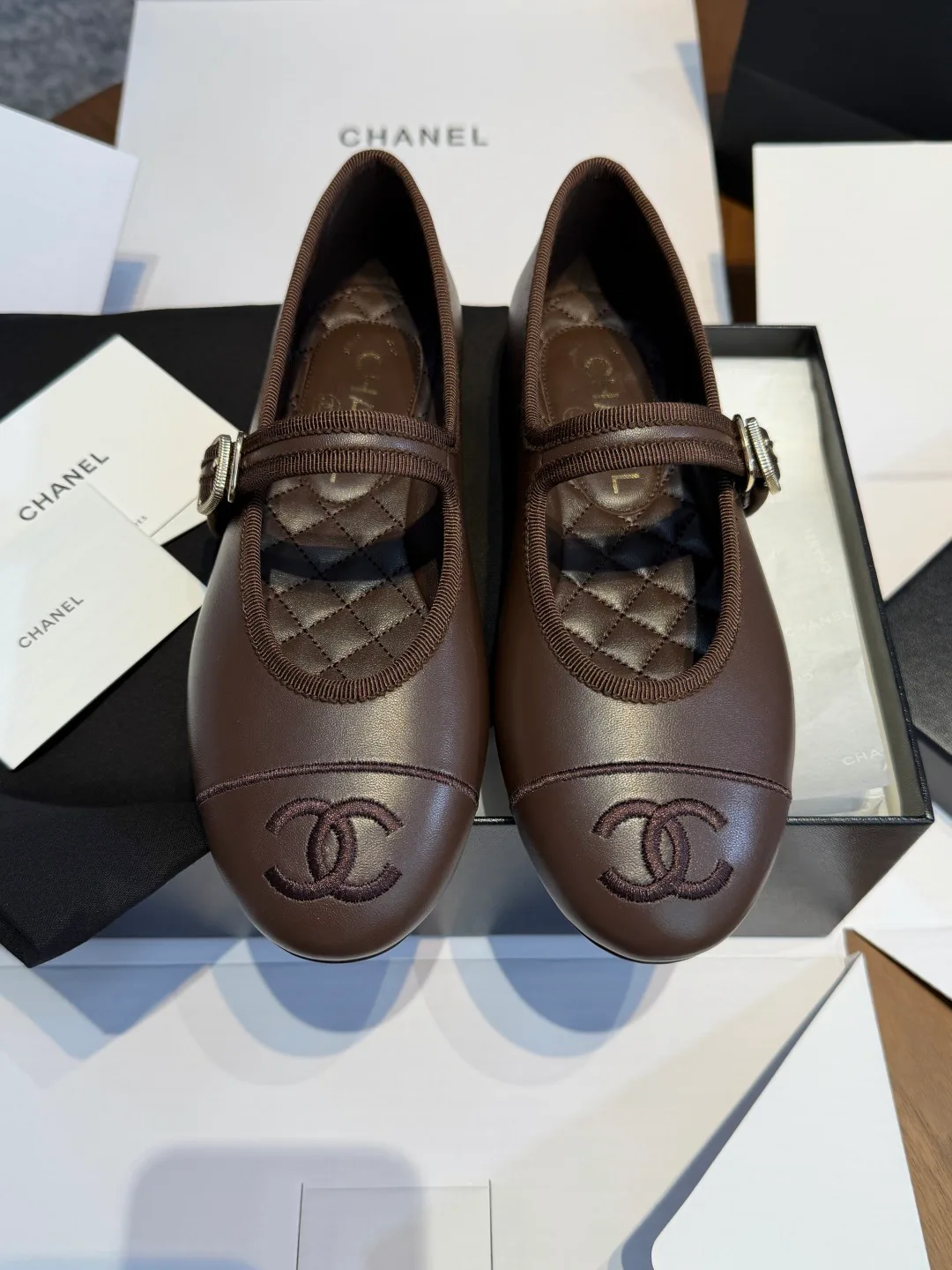 Туфли Женские Chanel 18566175