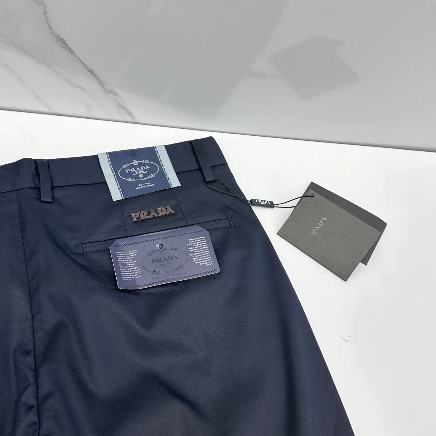 Брюки Мужские Prada 13118895