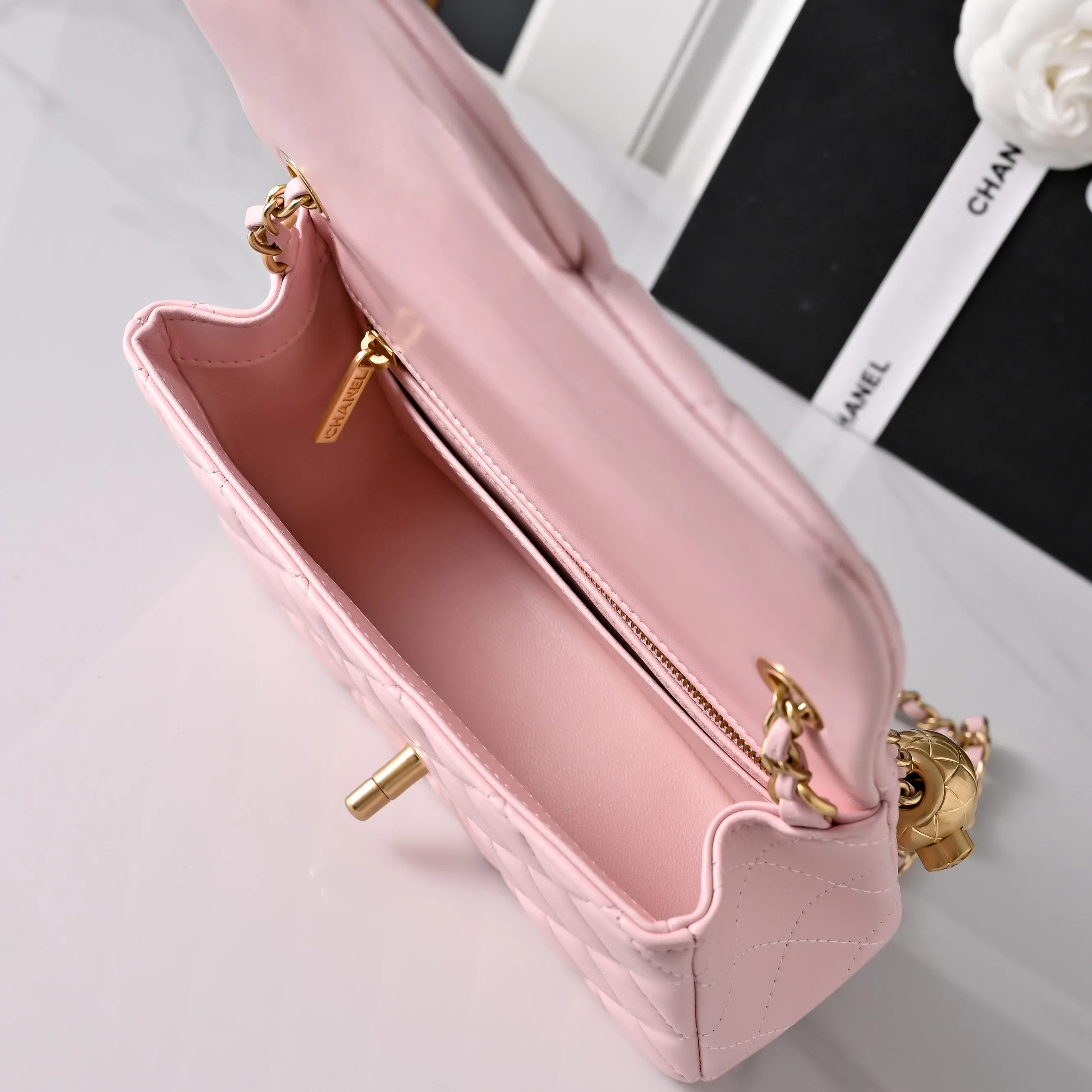 Классические Сумки Женские Chanel 17802240