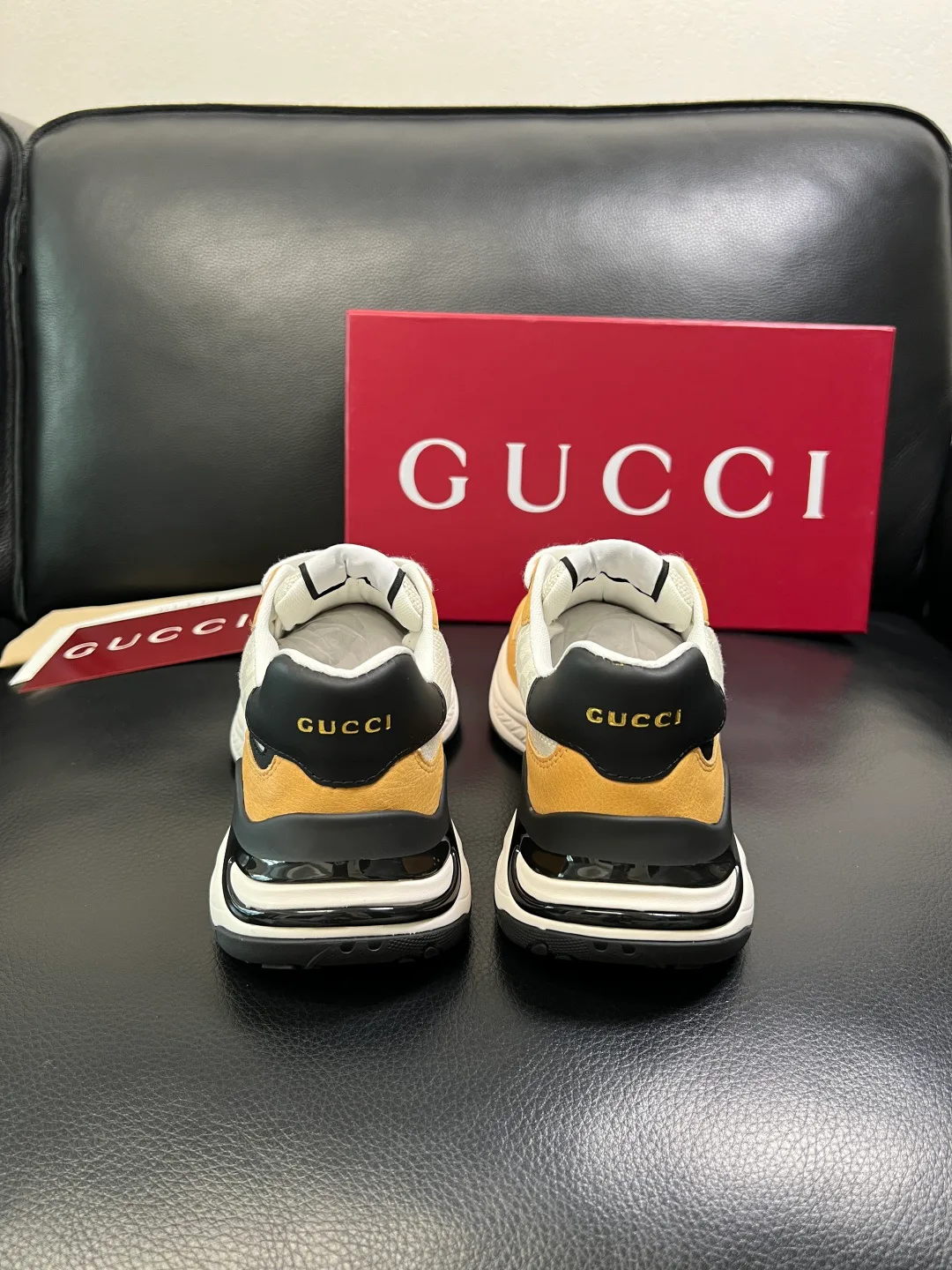 Кроссовки Женские Gucci 982807