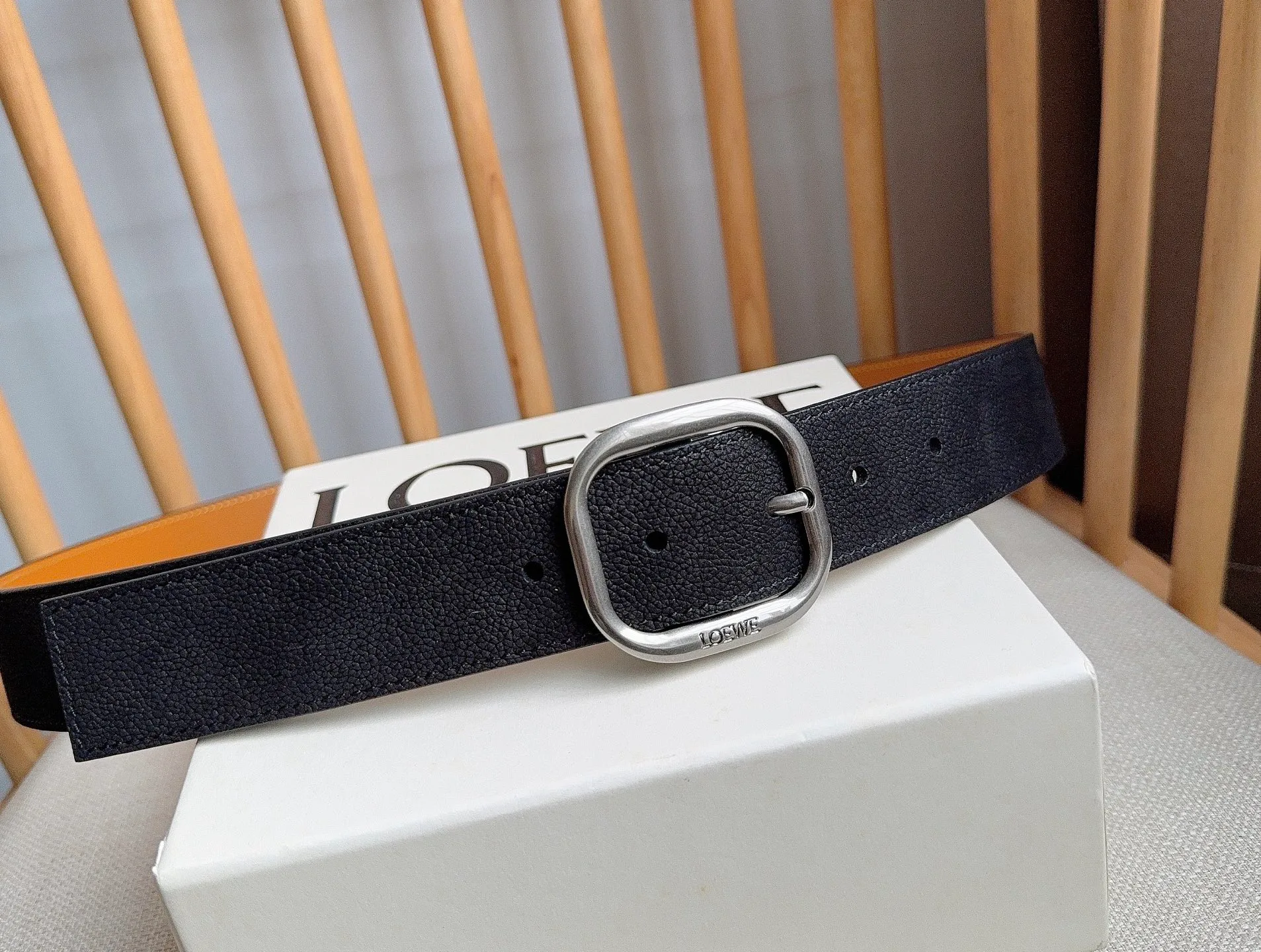 Ремни Loewe 5076017
