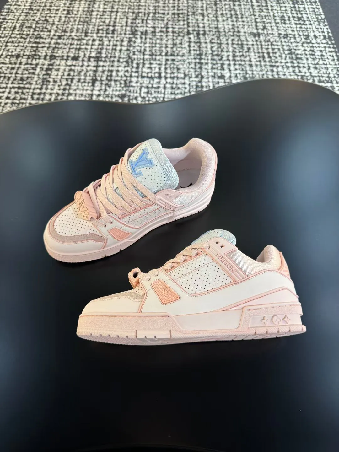 Кроссовки Мужские Louis Vuitton 55012