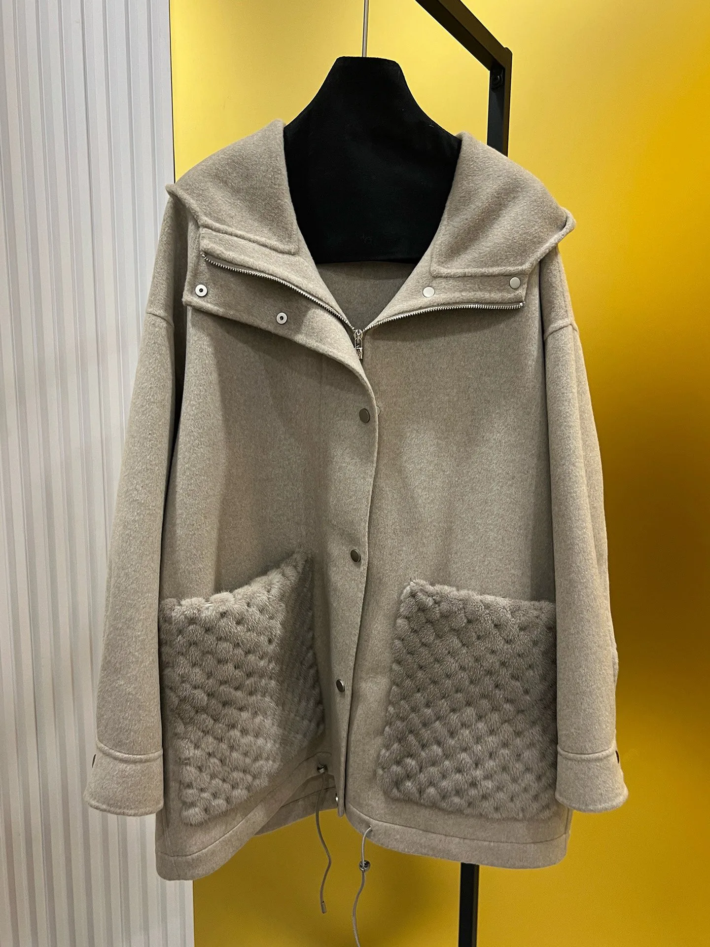 Куртки И Пуховики Женские Loro Piana 352872