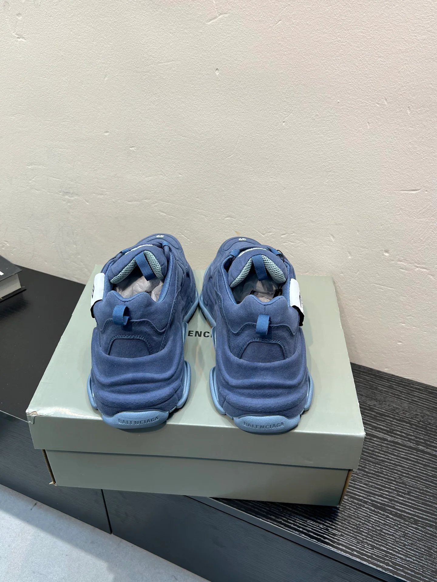 Кроссовки Женские Balenciaga 4832842