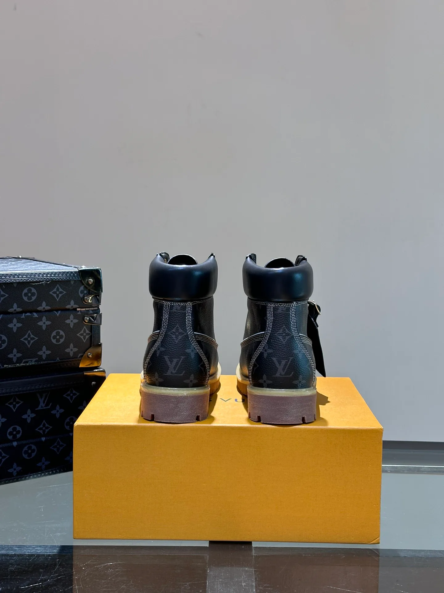 Ботинки Мужские Louis Vuitton 17955337