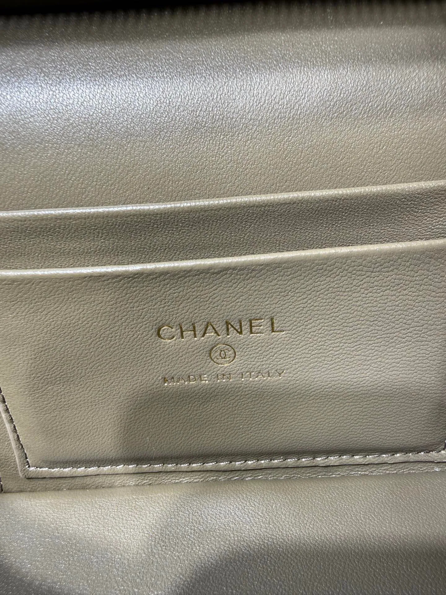Классические Сумки Женские Chanel 17827289