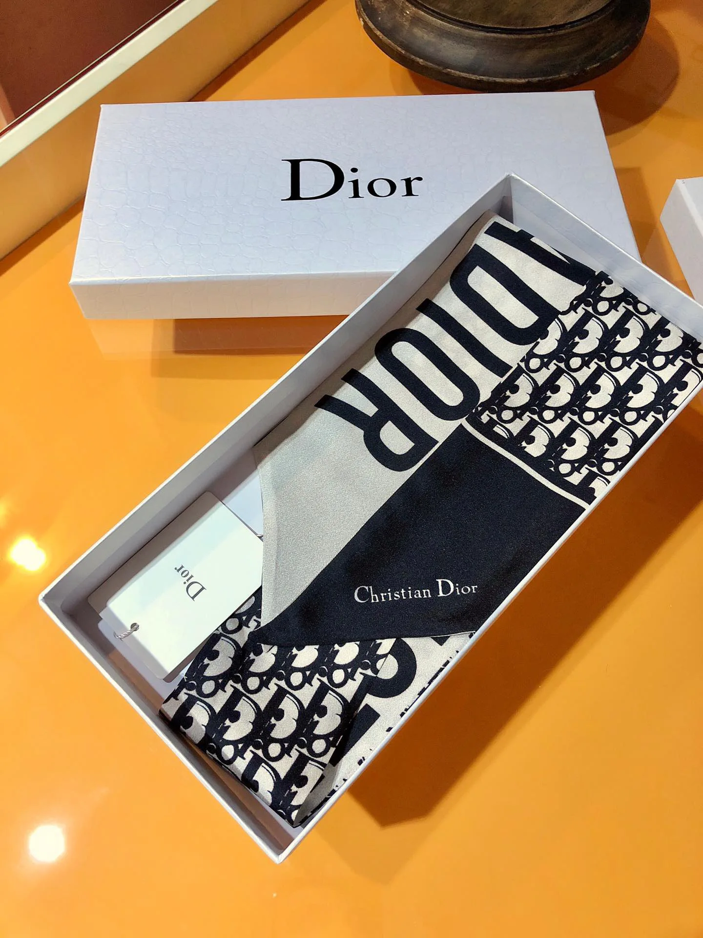 Платки Christian Dior 11882959