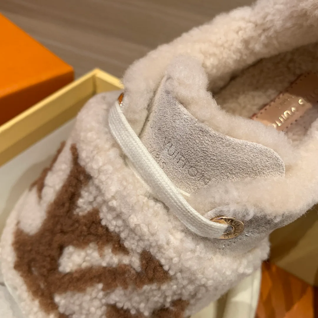 Кроссовки Женские Louis Vuitton 394034