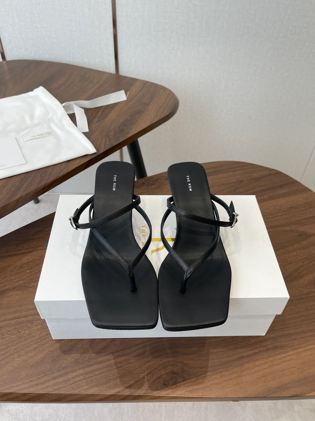 Босоножки Женские The Row 11966321