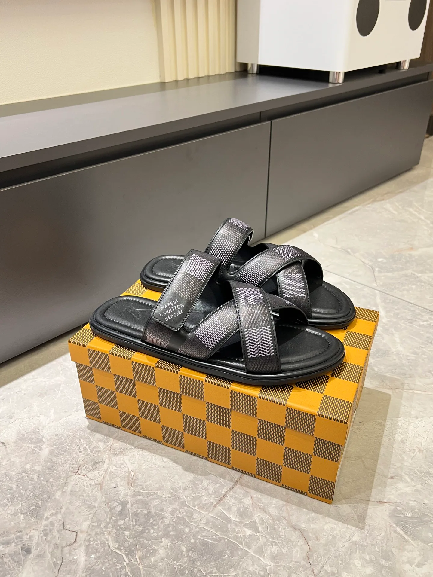 Шлепанцы Мужские Louis Vuitton 5070824