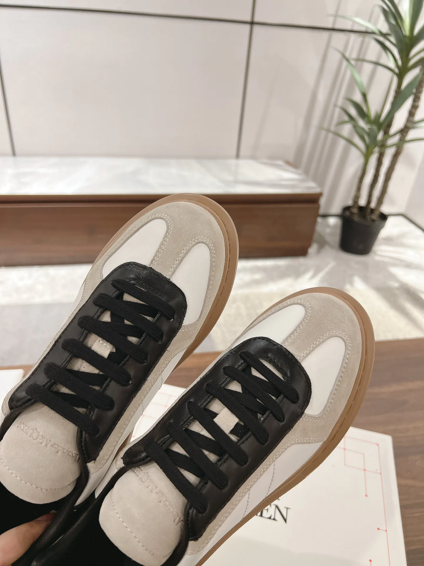 Кроссовки Женские Alexander Mcqueen 3446148