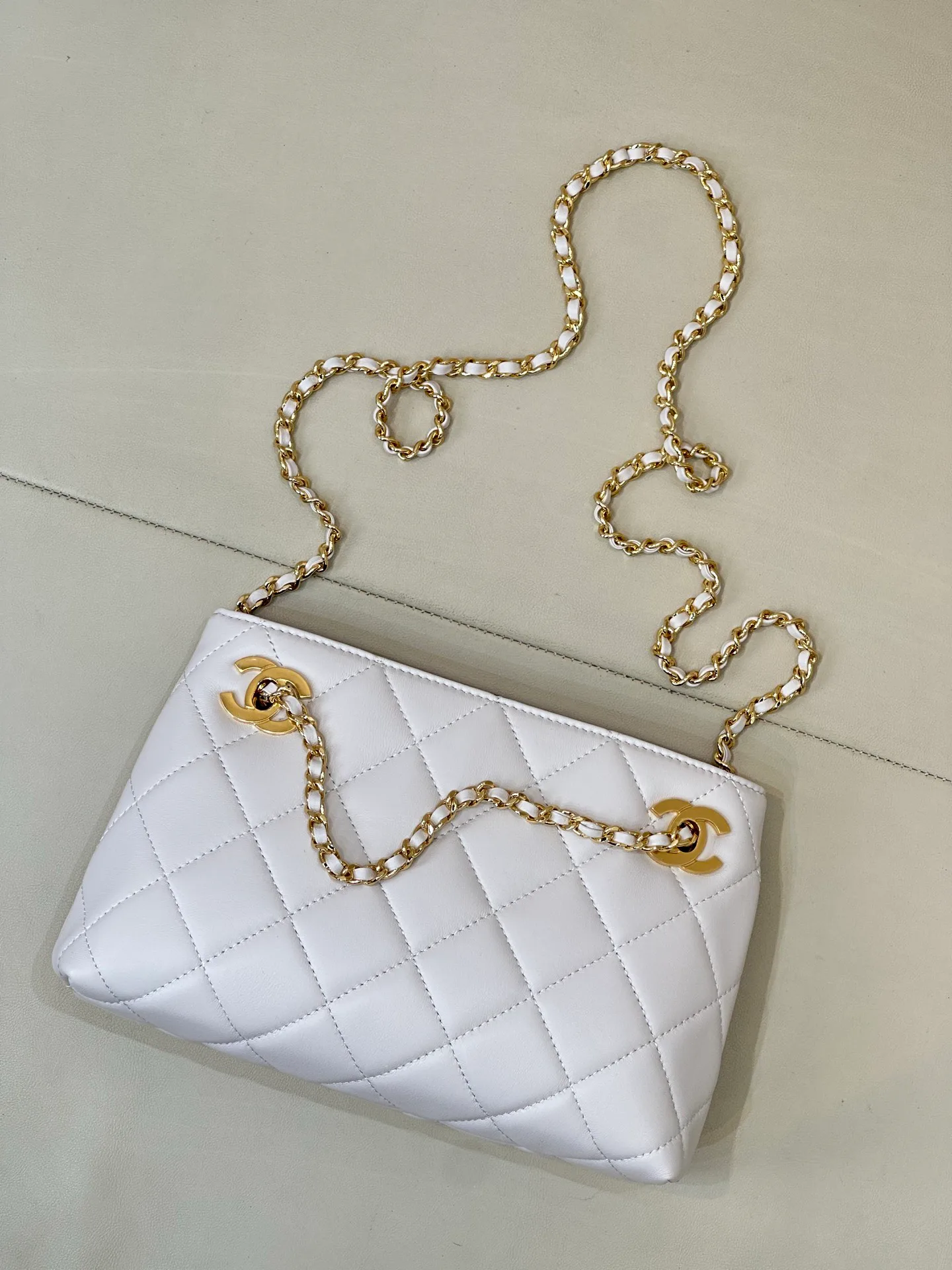 Классические Сумки Женские Chanel 17376255
