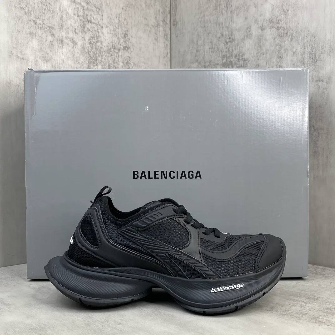 Кроссовки Женские Balenciaga 10654279