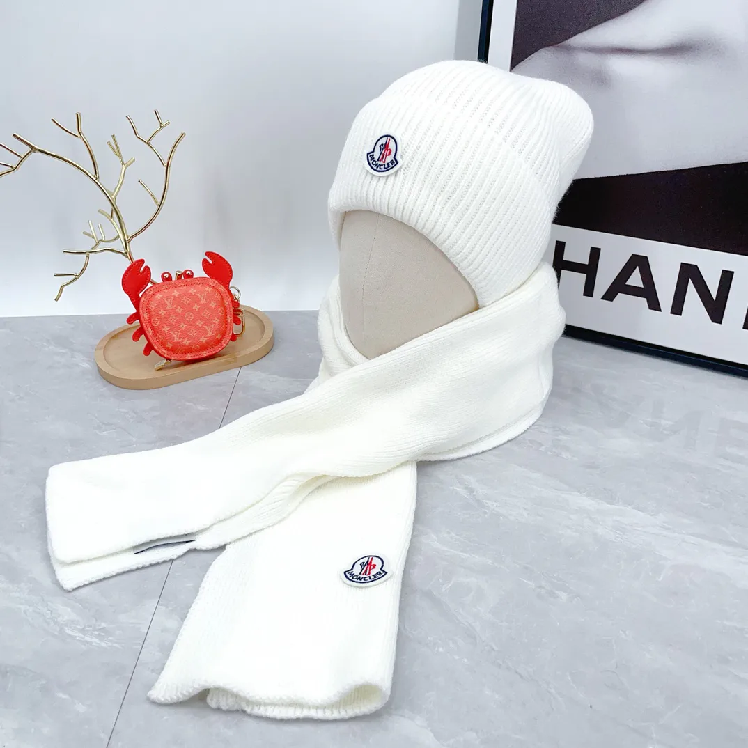Головные Уборы Moncler 18445741