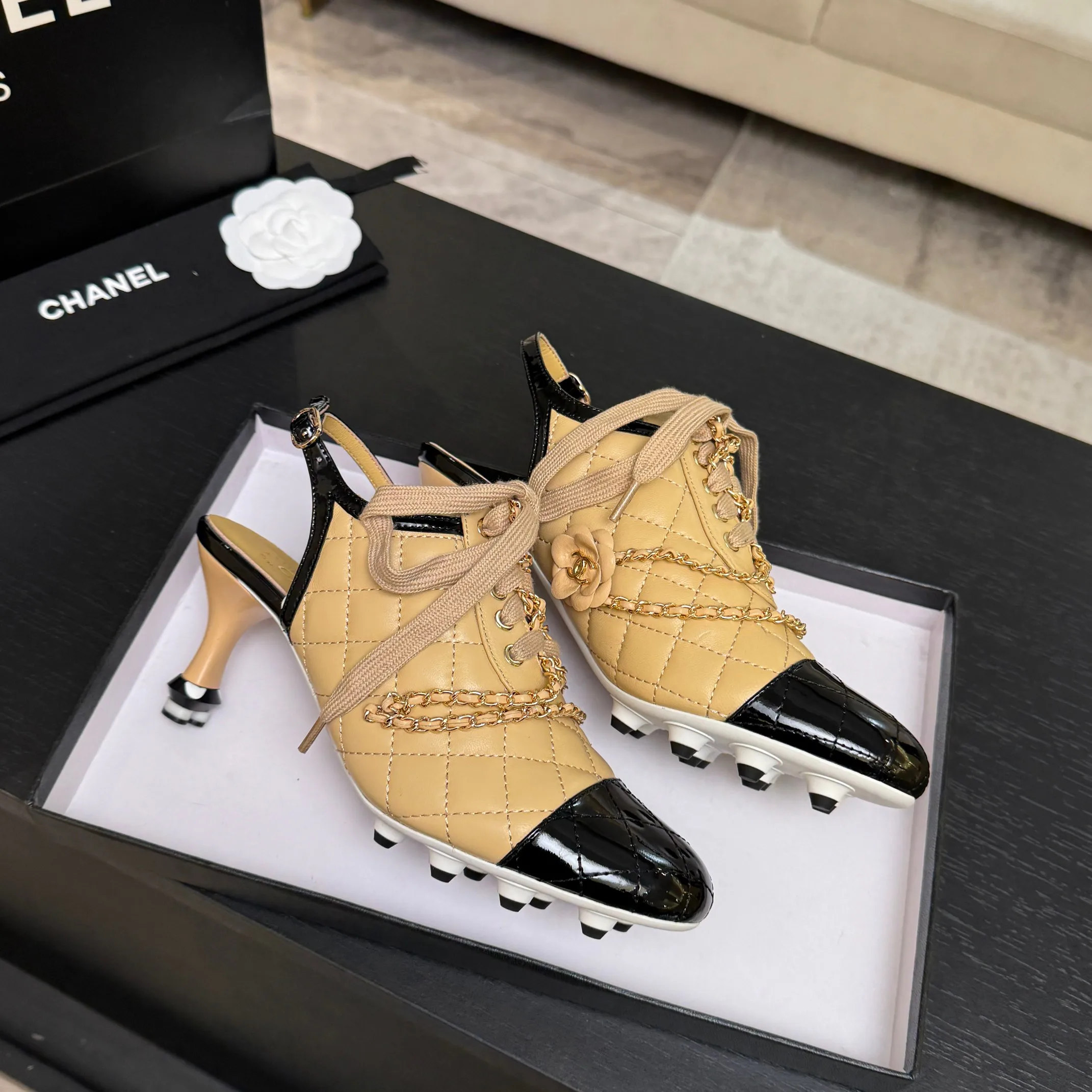 Туфли Женские Chanel 18891565