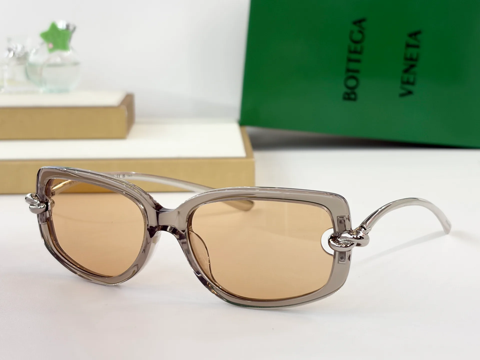 Очки Bottega Veneta 12564440