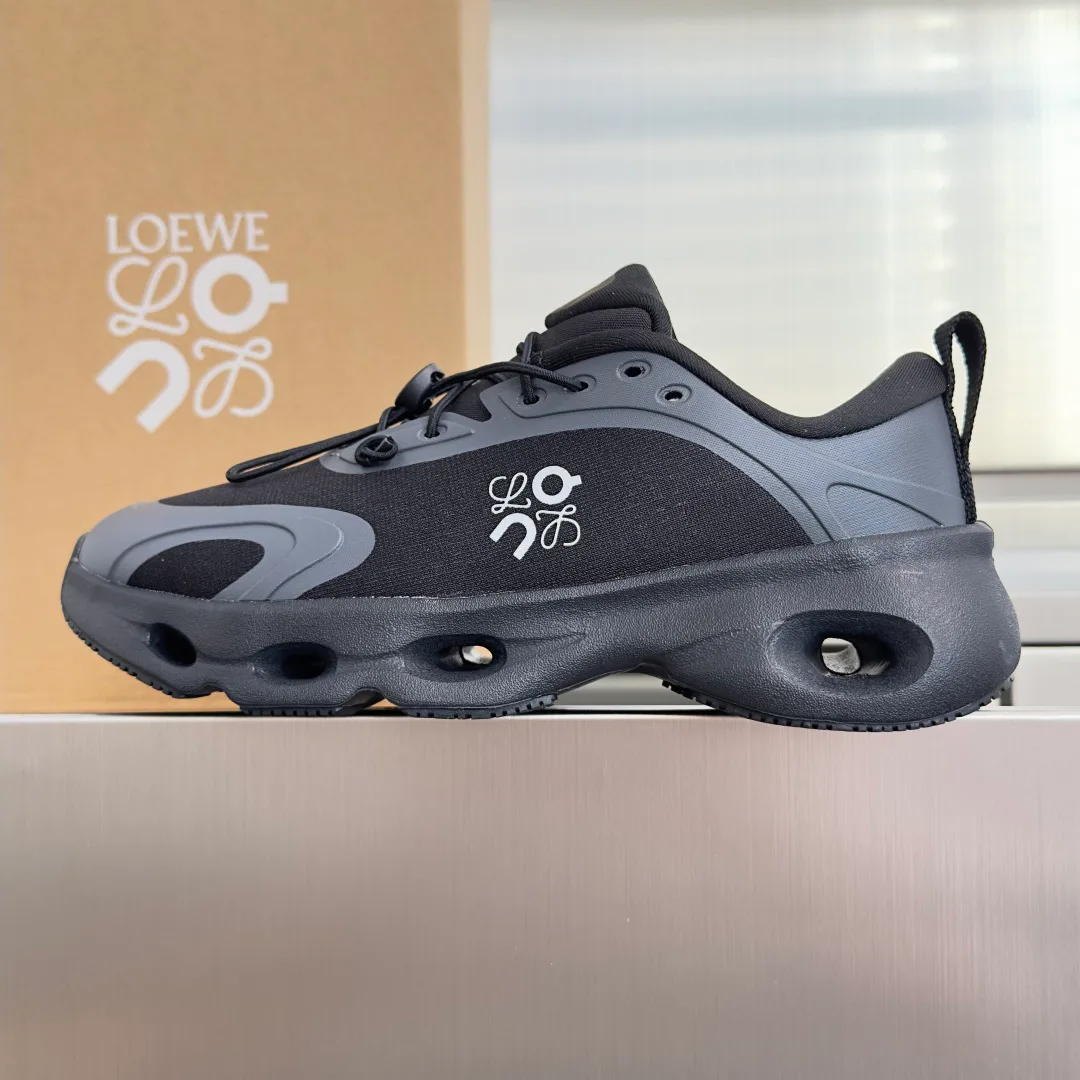 Кроссовки Женские Loewe 18311499