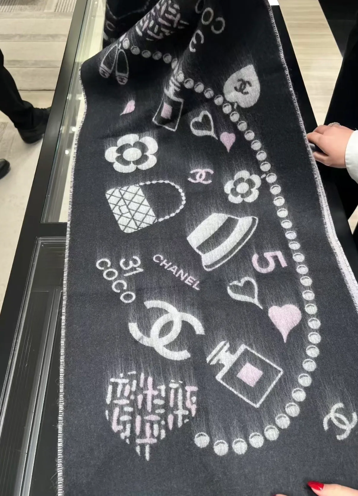 Шарфы Chanel 4549900