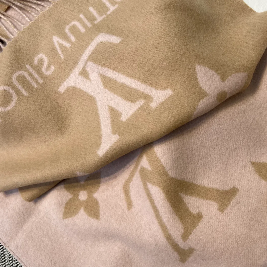 Шарфы Louis Vuitton 115105